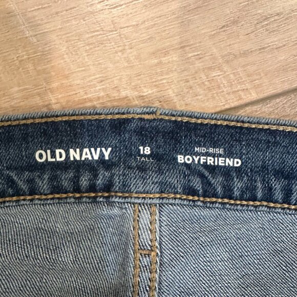 OLD NAVY WOMENS MID RISE BOYFRIEND 18 TALL DENIM JEANS NEW TAGS - Picture 8 of 10